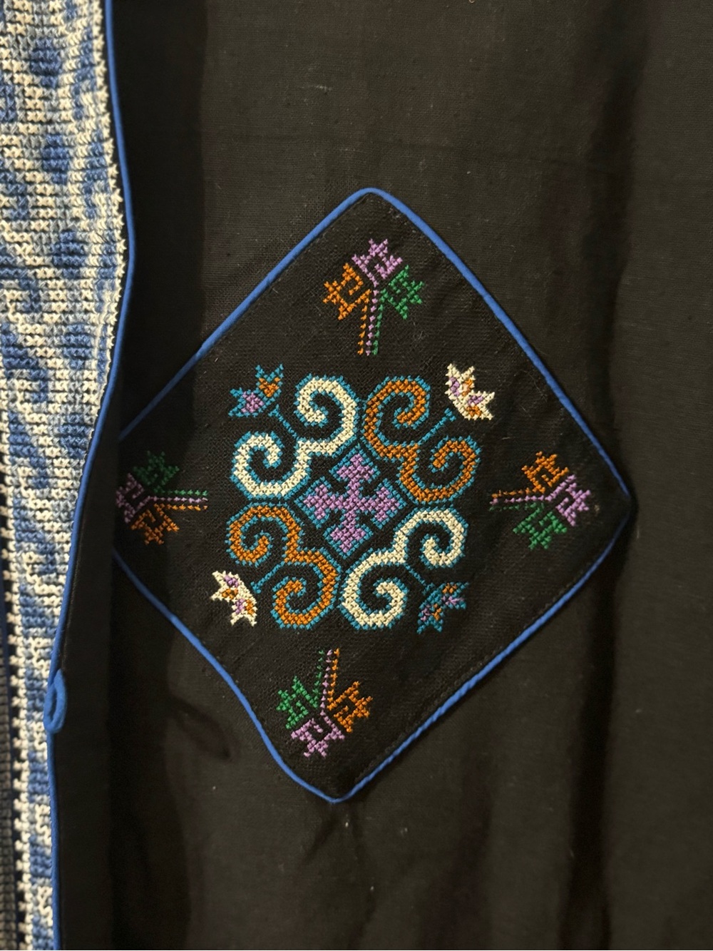 Vintage Hill Tribes Thai Golden Triangle Reversible Embroidered Jacket L/XL - Picture 2 of 8